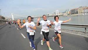 Futóverseny miatt lesz forgalomkorlátozás szombaton Budapesten