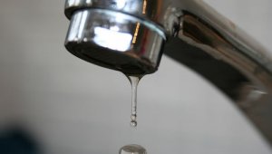 Nyomáscsökkenés és vízzavarosodás Új budán